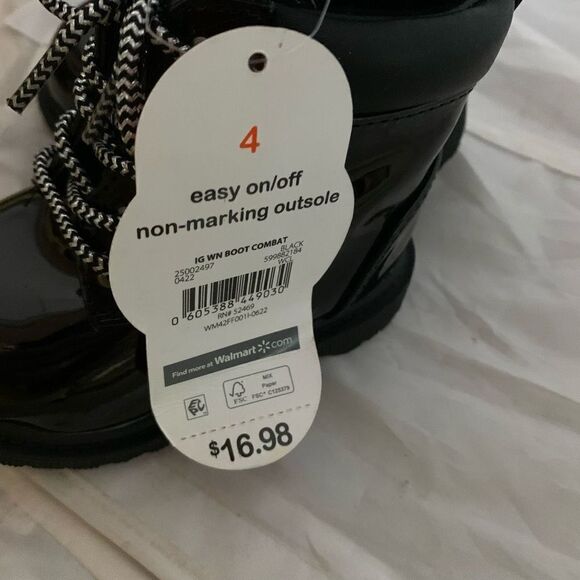 Girls Size 4 Black Combat Boots *New* - Picture 6 of 6